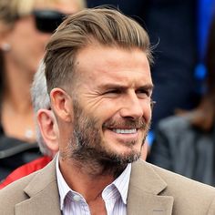 David Beckham Beard, Haircut Undercut, Undercut Hairstyle, Romeo Beckham