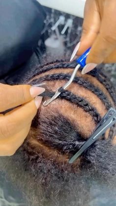 Crochet Cornrows, Braids Easy Hairstyles, New Braids, Diy Hair Wig, Hair Braid Patterns, Braids Easy, Braiding Your Own Hair, Curly Crochet Hair Styles, Protective Hairstyles For Natural Hair