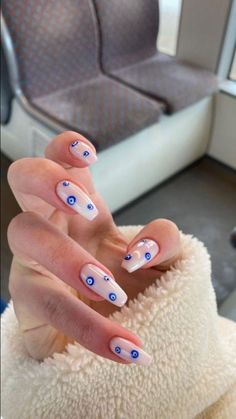 Discover the best bridesmaid nails ideas that you will absolutely love. Get inspired for your wedding day with stunning nail designs. Evil Eye Nails, Hippie Nails, Blush Nails, Soft Nails