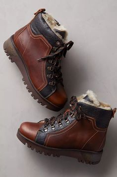 click to expand Snow Shoe, Hiker Style, Women's Winter Boots, Waterproof Leather Boots, Boho Shoes, Hiker Boots, Old Boots, Easy Fashion, Sheepskin Slippers