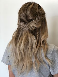 Half Up Half Down Wedding Hair, Hair Half Up Half Down, Half Up Half Down Wedding, Hair Half Up, Hair Do, Wedding Hairstyles Half Up Half Down, Side Braid, Braided Hair, Hair Braids