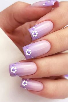 Purple press on nail designs Lilac Nails Design, Purple Nail Art, Lilac Nails, Purple Acrylic Nails, Purple Nail Designs, Cute Spring Nails, Spring Nail Art