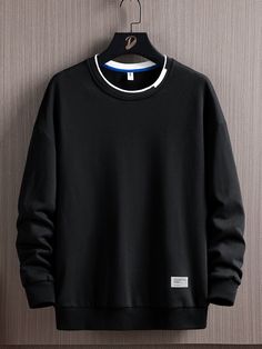 Black Sweatshirt Outfit Men, Black Sweater Men, Sweatshirt Shirts, Sweatshirts Men, Hype Clothing, Stylish Hoodies, Mens Casual Dress Outfits