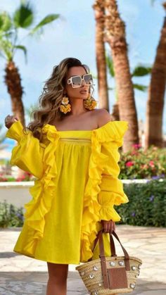 Office Fashion Women, Yellow Fashion, Latest Outfits, Office Fashion, Yellow Dress, Fashion Lifestyle, Dress To Impress, Farmer, A Woman