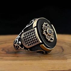 Black Crown Men's Ring Middle East Ancient Silver - WAlMYe # Double Swords, Black Sapphire Ring, Turkish Ring, Turkish Rings, Jewellery Gemstone, Accessories Classic, Eagle Ring, Ring Man, Mens Rings Fashion