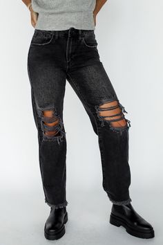 black out jeans for fall bb high rise distressed knee jeans with raw edge hemline, front + back pockets  run true to size, some stretch grace is 5'6 + is wearing a size 24 100% cotton color: washed black  24 : waist 24” inseam 29” length 39” 25 : waist 25” inseam 29” length 39” 26 : waist 26” inseam 29” length 39” 27 : waist 27” inseam 29” length 39” 28 : waist 28” inseam 29” length 39” 29 : waist 29” inseam 29” length 39” 30 : waist 30" inseam 29" length 39"   **sizes are approximate + c... Seamless Top, Raw Edge, Bralette, High Rise, Rompers, How To Wear, Dresses, Black