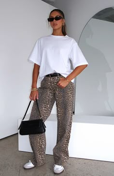 Stella Low Rise Wide Leg Jeans Leopard | White Fox Boutique US Cold Weather Outfits Going Out, Leopard Denim Outfit, Cute Fall Going Out Outfits, Leopard Pants Outfit Summer, 2024 Casual Outfits Women, Animal Print Pants Outfit, Collage Outfit Ideas, Print Jeans Outfit, Leopard Jeans Outfit