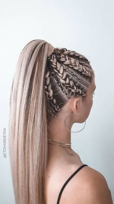 Braids For White Women, Makijaż Sugar Skull, Hairstyles Pictures, Viking Hair, Beautiful Braided Hair, Braided Ponytail Hairstyles, Festival Hair, Braided Hair, Hair Braids