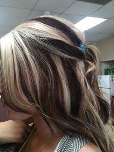 Blonde And Brown Hair, Haircolor Ideas, Skunk Hair, Skin Nails