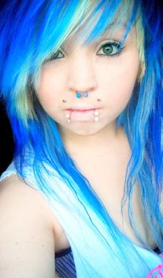 #blue & #blonde #dyed #scene #hair #pretty Emo Piercings, Emo Pics, Blonde And Blue Hair, I Like Your Hair, Popular Images, Indie Scene, Dip Dye Hair, Scene Girl