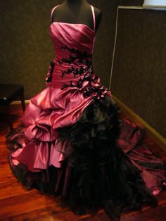 Alternative Gothic Pink and Black Wedding Dress available in many colors. $915.00, via Etsy. Pink And Black Wedding Dress, Dark Red Wedding Dress, Pink And Black Wedding, Dark Red Wedding, Hot Pink Wedding, Black Wedding Dress Gothic, Pink Wedding Gowns, Wedding Swag, Pagan Wedding