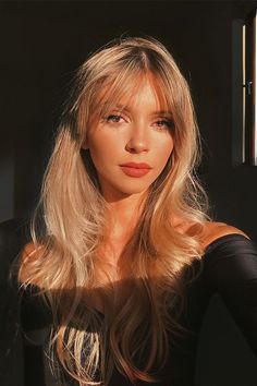 Bang Ideas, Perfect Bangs, Long Hair With Bangs, Brown Blonde Hair, Grunge Hair, Dream Hair, Face Shape, Aesthetic Hair, Balayage Hair