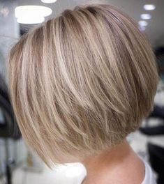 Blonde Balayage Bob, Haircut Tip, Layered Bob Short, Really Short Hair, Creamy Blonde, Cute Short Haircuts, Layered Bob Hairstyles, Short Layered Haircuts