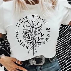 Ladies Tee Shirts Design, Popular Tshirt Designs 2024, Cute Vinyl Shirts Women, Vinyl Shirt Ideas, Shirt Ideas Vinyl, Black Peplum Top, Nfl T Shirts, Cute Shirt Designs, Teacher Things