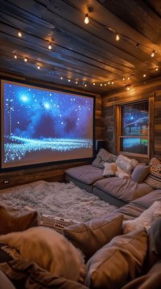 #fashionmodel #fashiondesign #fashionkids #fashiondaily #fashionstylist #fashiongirl Shed Cinema Room, Movie Theater Bedroom, Loft Theater Room Ideas, Cosy Cinema Room, Teen Rec Room, Attic Movie Room, Movie Room Aesthetic, Movie Theater Basement, Basement Oasis