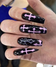 Paznokcie Hello Kitty, Punk Nails, Gothic Nails, Bling Acrylic Nails, Kawaii Nails, Pink Acrylic Nails, Beauty Nail