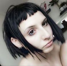 Micro Bangs Short Hair, Cyberpunk Hairstyles, Rave Hair, Cool Face, Goth Beauty, Hair Advice, Short Black Hairstyles