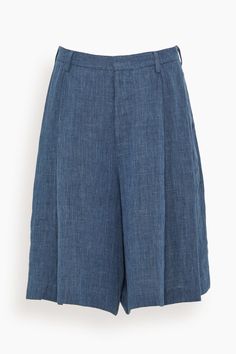 R13 Shorts Pleated Culotets in Indigo Blue Denim Culottes Outfits, Pleated Culottes, Culottes Outfit, Denim Culottes, Boots Fit, Pull And Bear, Style Finder, Tailored Shorts, Wrap Midi Dress