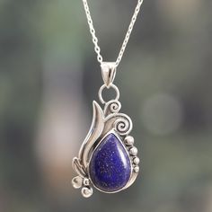 Parul and a talented team of Indian artisans present an enchanting accessory made to shine with a mystic light. This sterling silver pendant necklace is accented with leafy details that create a charming aura around a lapis lazuli cabochon, whose blue light gracefully complements the design's bewitching vibe. Blue Lapis Jewelry, Silver Soldering, Medieval Things, Grand Blue, Silver Smithing, Lapis Jewelry, Lapis Lazuli Jewelry, Amethyst Necklace Pendant, Woo Woo