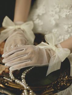 1pair Bridal Luxury Wedding Gloves, Short Mesh Gloves With White Bowknot Decoration, Lace Bridesmaid Dress Accessory, For Wedding, Party, Photo Props, Women's Elegant Romantic Lace Five Fingers Gloves Multicolor Elegant,Romantic,Sexy,Gorgeous-Luxury   Lace Plain    Wedding & Event, size features are:Bust: ,Length: ,Sleeve Length: Prom Gloves, White Lace Gloves, Bride Gloves, Tulle Gloves, Dorothy Dandridge, Elegant Gloves, Mesh Gloves, Gloves Vintage, Fashion Gloves