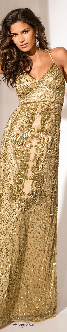 . Golden Gown, Gold Everything, Golden Christmas, Gold Beauty, Gold Digger, Golden Girl, Dresses Pants