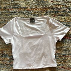 Olivia Rae White Crop Top Tee Never Worn Size Medium New Without Tags White Crop Top Aesthetic, White Fitted Scoop Neck Top, Casual Fitted Crop Top Shirt, White Scoop Neck Top For Spring, Basic White Tops For Day Out, White Fitted T-shirt For Day Out, Fitted White T-shirt For Day Out, Solid Color Crop Top For Day Out, Fitted Crew Neck Top For Day Out