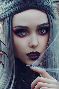 63 Halloween Makeup Ideas for Any Themed Party in 2024 Tiki Halloween, Everyday Goth