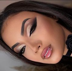 Makeup Looks For Grey Outfit, Performance Eye Makeup, Black Makeup With Glitter, Formal Makeup Looks Full Glam, Makeup For A Black Outfit, Bodybuilding Show Day Makeup, Gothic Bridal Makeup, Eye Makeup Tutorial Blue Eyes, Glam Birthday Makeup Looks