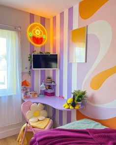 Dopamine Decor Bedroom Ideas, Diy Dopamine Decor, Dopamine Decor Bedroom, Maximalist Decor Bedroom, Colorful Maximalist Bedroom, Dopamine Art, Colorful Maximalist Decor, Neon Light Wall, Living Room Lighting Design