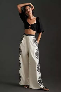 Wide Pants, Petite Outfits, Classy Outfits, Fashion Pants, Shirt Design, Clothes For Sale, Wide Leg Pants