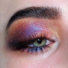 Universe Makeup Look, Blue Eyes Red Hair Makeup, Universe Makeup, Galaxy Makeup, Beauty Rules, Heavy Makeup, Makeup Tricks