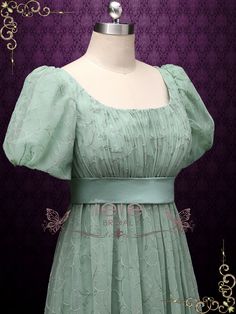 Green Regency Style Empire Dress with Floral Lace JOANNE – ieie Tudor Dress Pattern, Tudor Clothes, 1810s Dress, Ann Lowe, Ciel Black Butler, Magical Outfits, Regency Dresses, Regency Gown, Fantasy Clothes