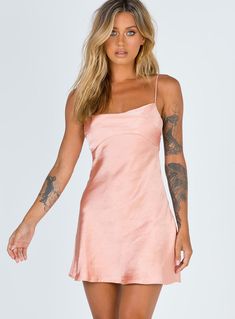 Vegas Dresses, Mini Dress Pink, Party Dresses Online, Eve Dresses, Eve Outfit, New Years Eve Dresses, Polly Dress, New Years Eve Outfits, Holiday Party Dresses