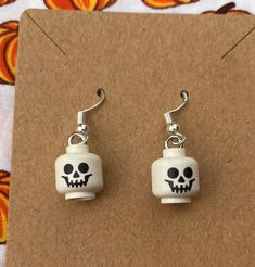 Halloween Skeleton Earrings, Handmade With Lego® Bricks - Etsy Lego Halloween, Bottle Cap Art, Skeleton Earrings, Skeleton Head, Lego Craft, Lego Bricks, Halloween Skeleton