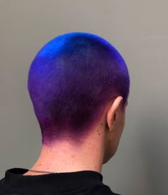 Colored Buzzed Hair, Bald Colored Hair, Buzzed Hair Color Design, Shaved Hair Color Designs, Hair Colors Blue Eyes, Shaved Hair Color, Colorful Hair Aesthetic, Shaved Hair Dye, Shaved Hair Dye Designs