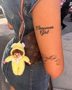 ♡ Simbols Tattoo, 16 Tattoo, Tattoos Geometric, Cinnamon Girl, Discreet Tattoos, Mia 3, Aesthetic Tattoo, Dream Tattoos