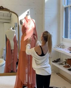 Fashion Designer Job Aesthetic, Designer Job Aesthetic, Prada Clothes, Job Aesthetic, Designer Job, Fashion Design Jobs, Sewing Aesthetic, Fashion Design School, Design Motivation