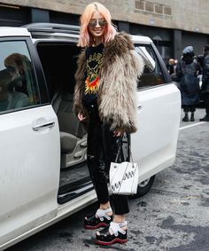 68.5k Likes, 352 Comments - Chiara Ferragni (@chiaraferragni) on Instagram: “Before @marcjacobs ✌ #TheBlondeSaladGoesToNewYork” Chanel Resort, How To Speak Korean, Becoming A Model, Gave Up, Global Brands