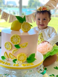 Lemon First Birthday Outfit, Lemon Themed Smash Cake, Yellow Theme 1st Birthday Party, Lemon 2nd Birthday Theme, 1st Birthday Lemon Theme Cake, Lemon Bday Party, Lemonade Cake Birthday, Lemon Themed First Birthday Cake