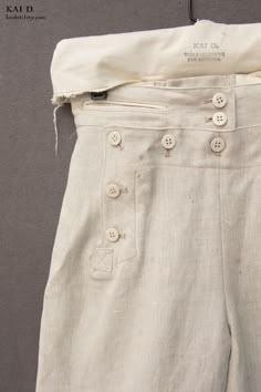 Made in pure linen. Size XS; Waist: 25” Inseam: 30” Size S; Waist: 27” inseam: 30” Size M; Waist: 29 1/2” Inseam : 30” Size L; Waist: 31 1/2 Inseam; 30" Made in New York. Brand: Hye Sun Mun Vintage Sailor Pants, Sailor Pants Pattern, Japanese Tailoring, Linen Pants Pattern, Vintage Sailor, Class Outfit, Sailor Pants, Guys Clothing Styles, Active Outfits