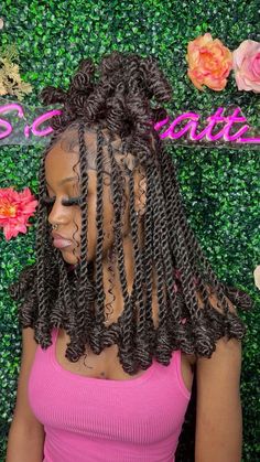 Butterfly Bob Locs Styles, Invisible Locs Hair, Butterfly Locs Bob Length, Buterfluffy Locs Short, Long Invisible Locs, Butterfly Locs Bob Wigs, Butterflies Locs Hairstyle, Hair Inspo Black, Locs Bob