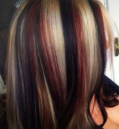 Zebra Hair Dye, Black With Red And Blonde Highlights, Red And Blonde And Black Hair Color, Skunk Hair 2000s, Red And White Skunk Hair, Uncommon Hair Colors, 2000s Skunk Hair, Hair Dye Ideas Skunk Stripe, Red And Blonde Skunk Hair