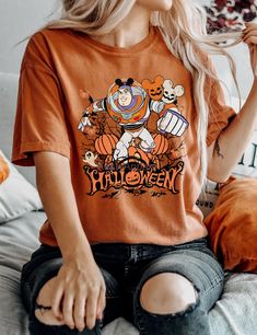 Vintage Toy Story Characters Halloween  Shirt, Retro Disney Halloween Shirt, Toy Story Land Shirt Disney Halloween Shirts, Toy Story Characters, Disneyland Halloween, Toy Story Buzz Lightyear, Retro Disney, Mickey Halloween, Boo Shirts, Disneyland Shirts, Cool Halloween Costumes