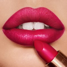 Moisturizing bright fuchsia lipstick Fuschia Pink Lipstick, Tina Tattoo, Goth Eyebrows, Lip Model, Fuchsia Lipstick, Lips Painting, Lips Photo, Perfect Lipstick, Moisturizing Lipstick