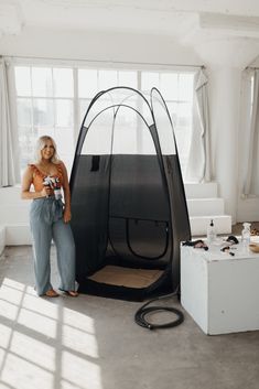 All About Spray Tan Pop-Up Events - bronzeboss.co Room Ventilation Ideas, Spray Tan Business Marketing, Spray Tan Business Cards, Mobile Spray Tanning Business, Spray Tan Tent, Spray Tan Room, Spray Tan Booth, Spray Tan Marketing, Spray Tan Machine