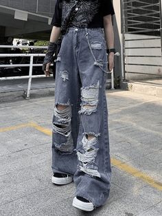 Frayed Detail High Waist Ripped Jeans - AnotherChill Distressed Blue Jeans, Baggy Pants Ripped, Grunge Ripped Jeans Outfits, Distressed Jeans Grunge, Baggy Jeans With Holes, Baggy Clothes Grunge, Ripped Heans, Blue Grunge Outfit, Grunge Outfits Jeans