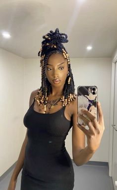 Braids For Black, Short Box Braids Hairstyles, Short Box Braids, Box Braids Hairstyles For Black Women, Cute Box Braids Hairstyles, Quick Braided Hairstyles, Twist Braid Hairstyles, Protective Hairstyles Braids, Pretty Braided Hairstyles