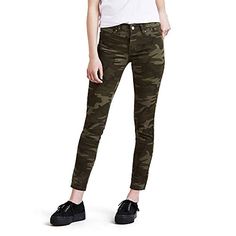 Style Camo Pants, Camouflage Jeans, Zara Men, Camo Pants, Levis Women, Camo Print, Ankle Jeans, Wedding Suits, Denim Fabric