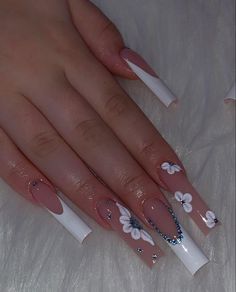 Nail Jewel Design Rhinestones, Gel Nails Easter, Latina Nail Designs Pink, Latina Acrylic Nails, May Nail Colors, Noel Nails, Maroon Nail, Tips Nails, Aqua Nails