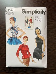 an old fashion sewing pattern for women's blouses and dresses, with the words simplicity printed on it